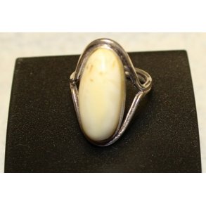 Fingerring med mlkerav