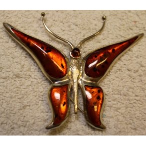 Broche som stor sommerfugl